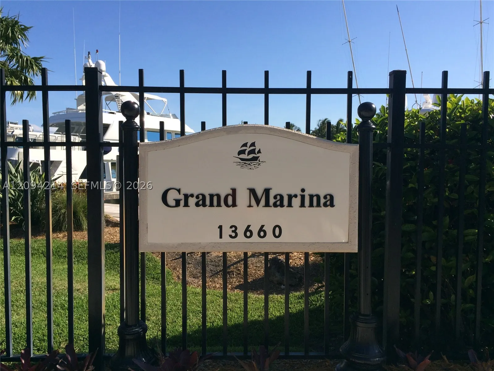 13660 Deering Bay Dr., #19 LEASE
