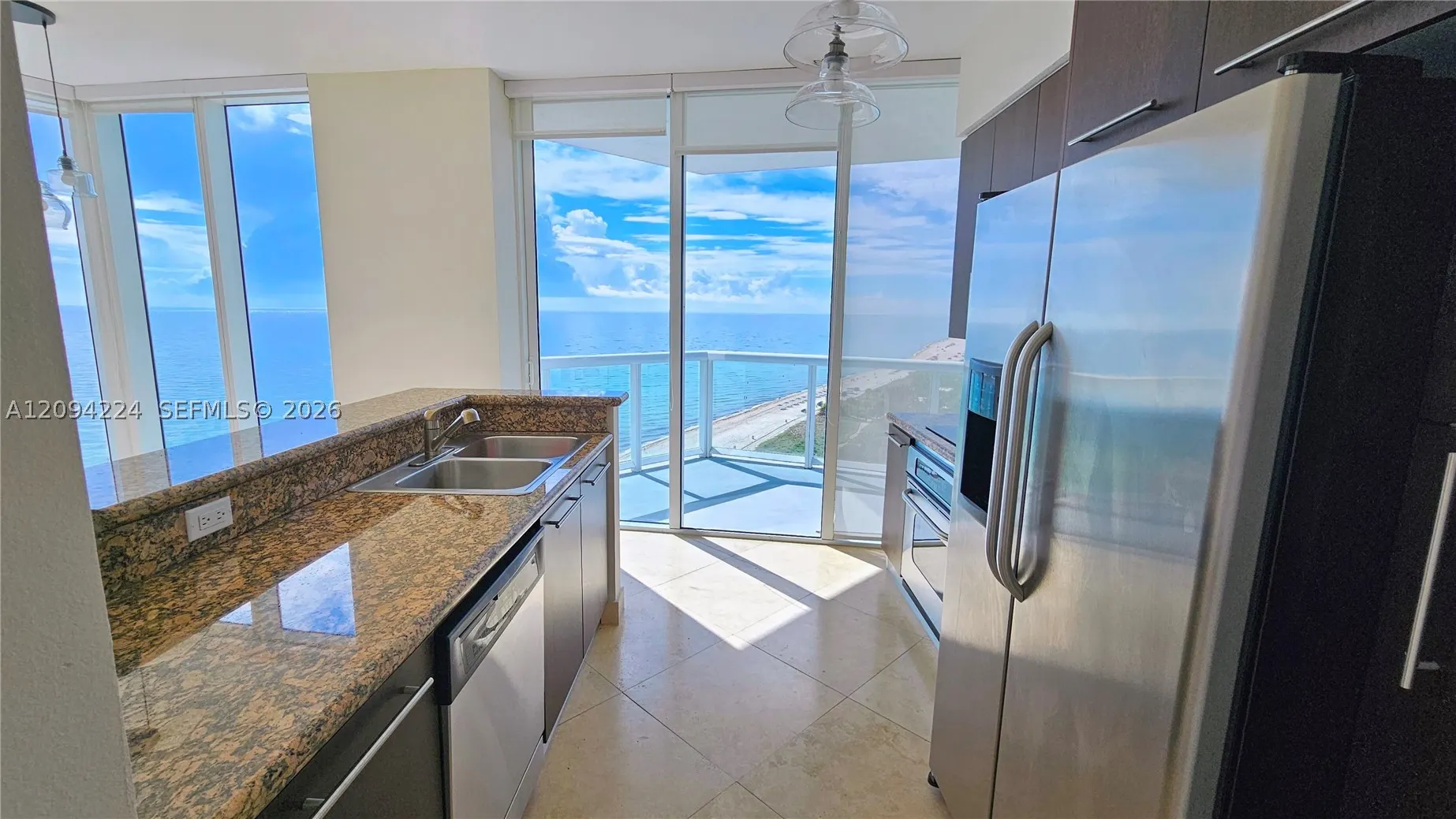 6515 Collins Ave #1403