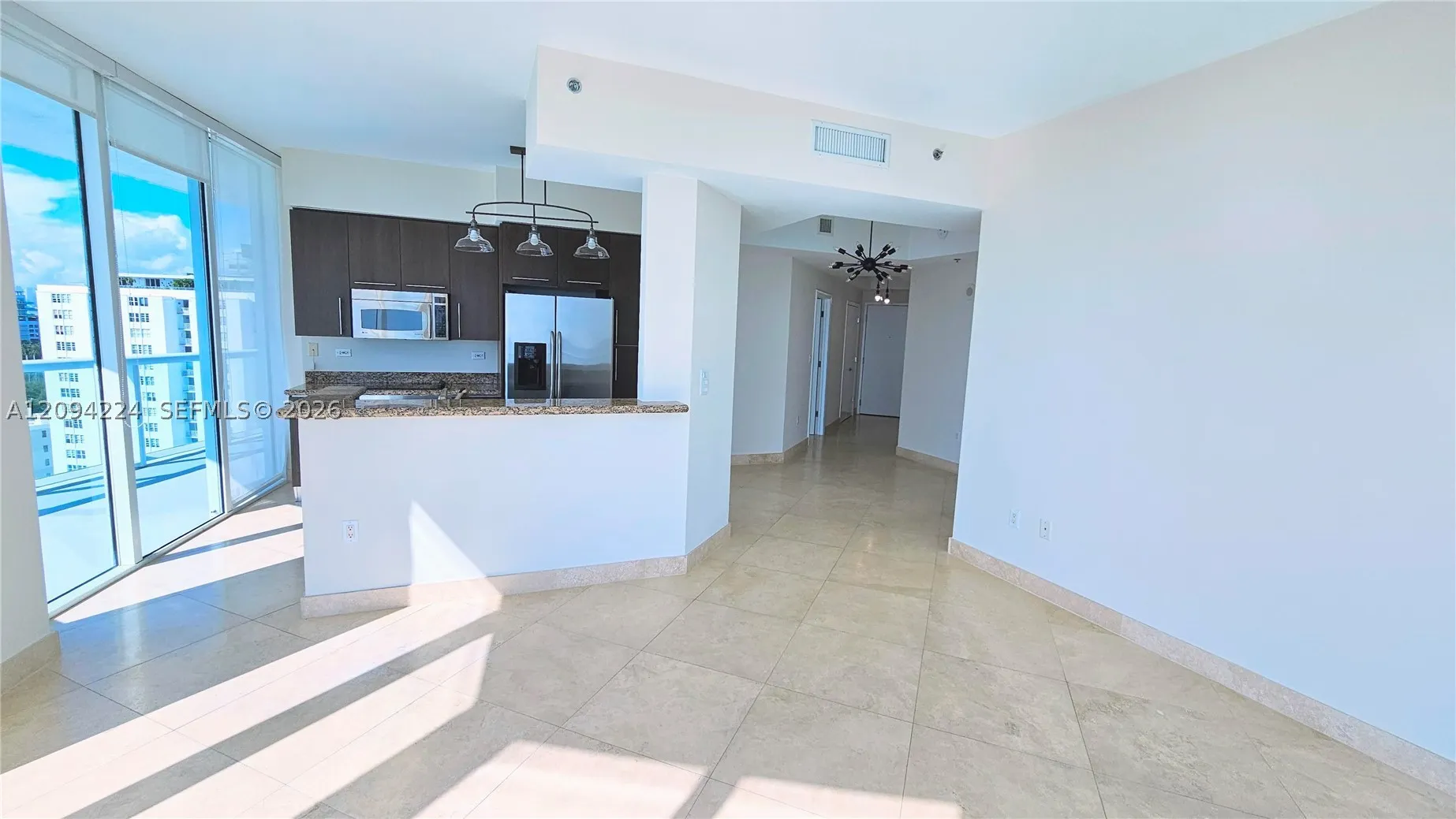 6515 Collins Ave #1403