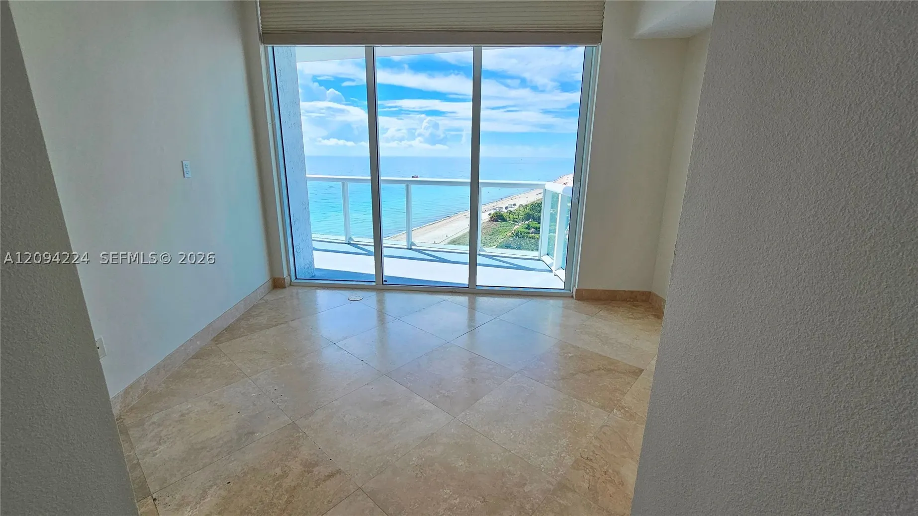 6515 Collins Ave #1403