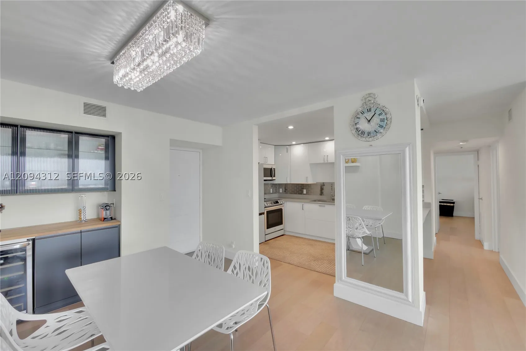 100 Bayview Dr #1008