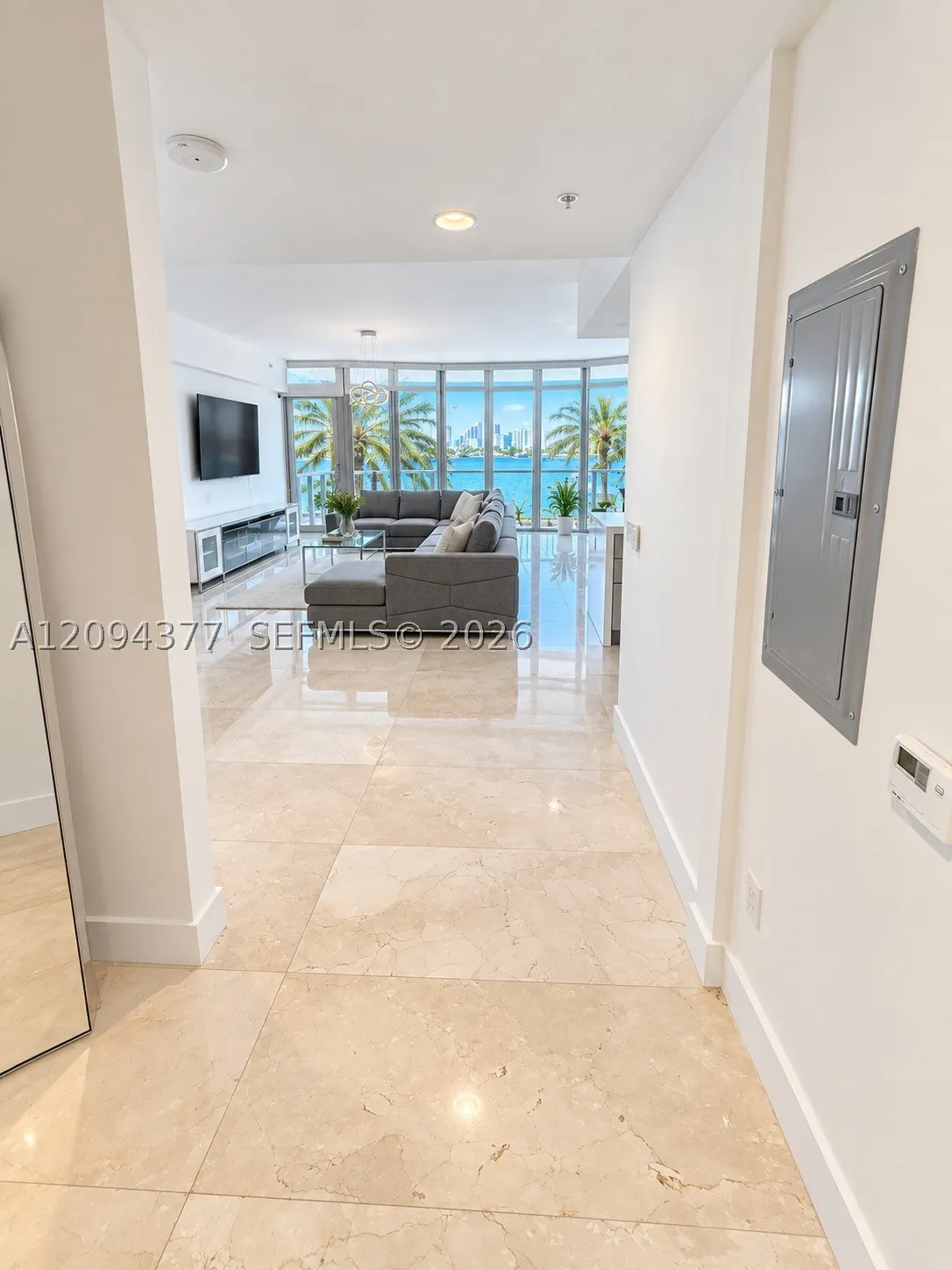 17301 Biscayne Blvd #211
