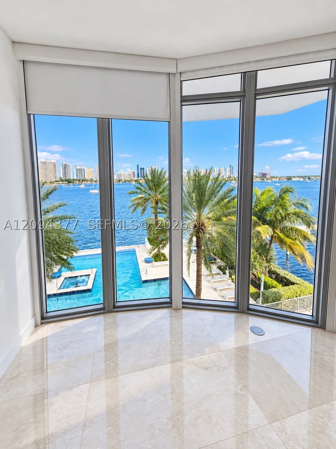 17301 Biscayne Blvd #211