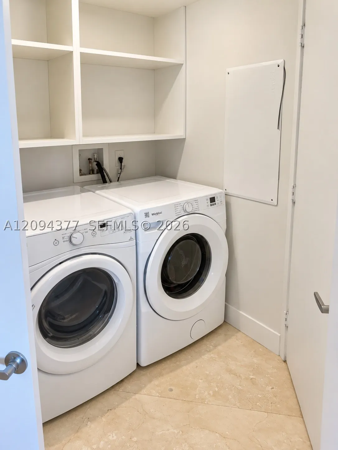 17301 Biscayne Blvd #211
