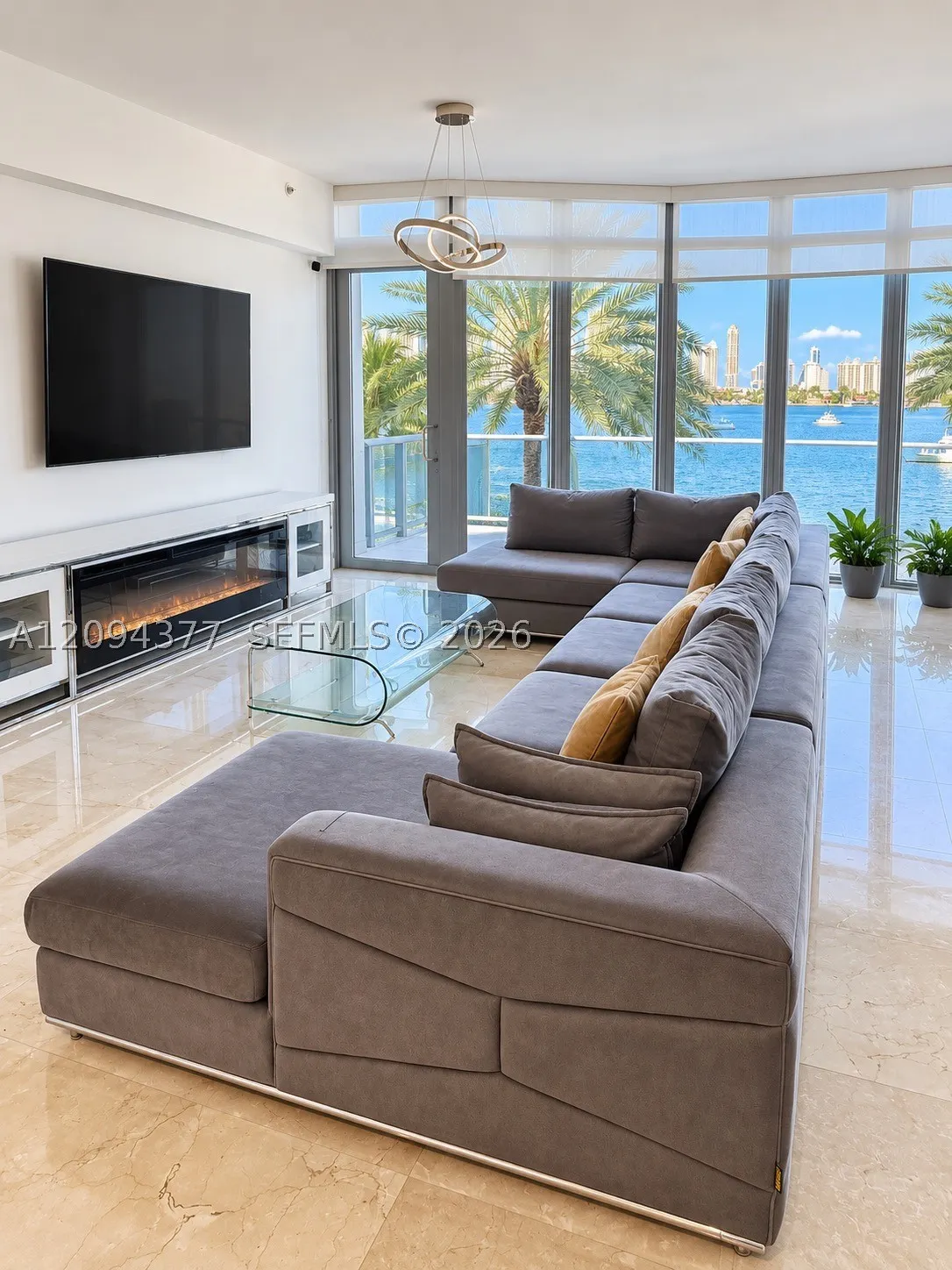 17301 Biscayne Blvd #211