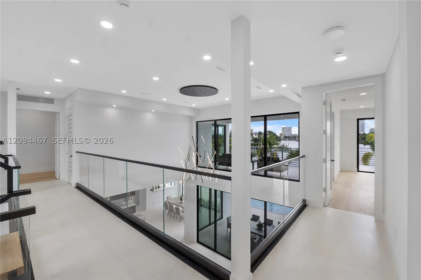350 Circle Dr