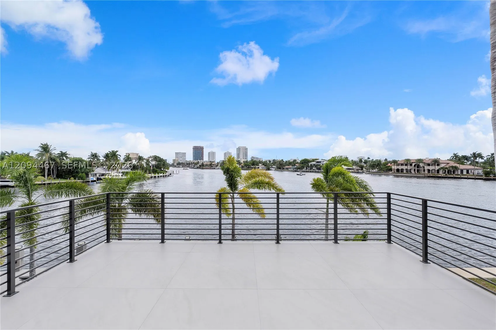 350 Circle Dr