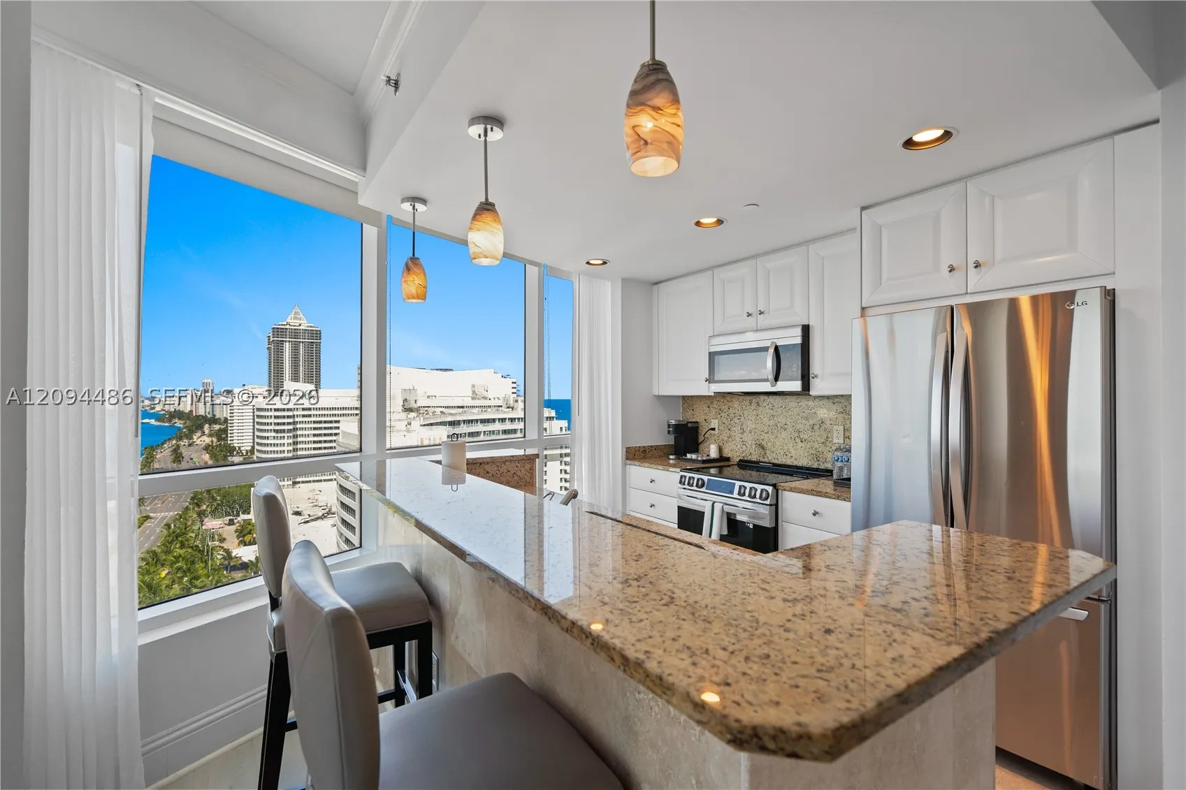 4401 Collins Ave #1815