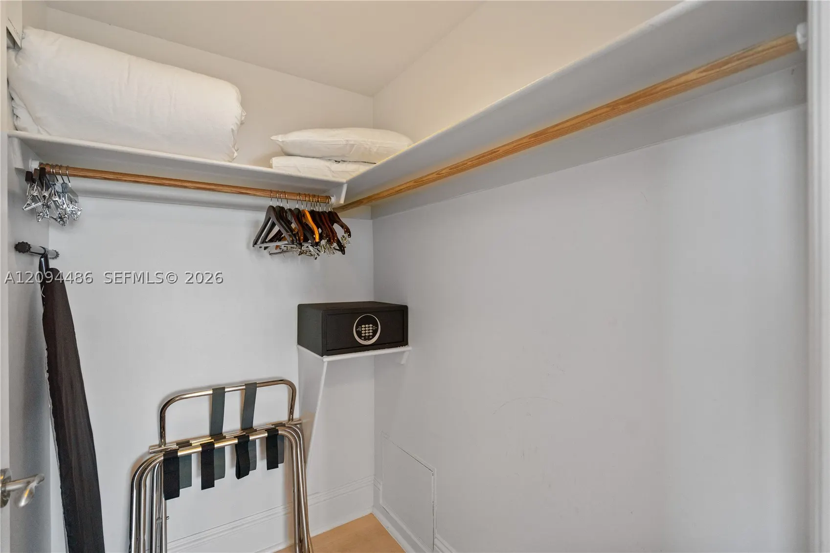 4401 Collins Ave #1815