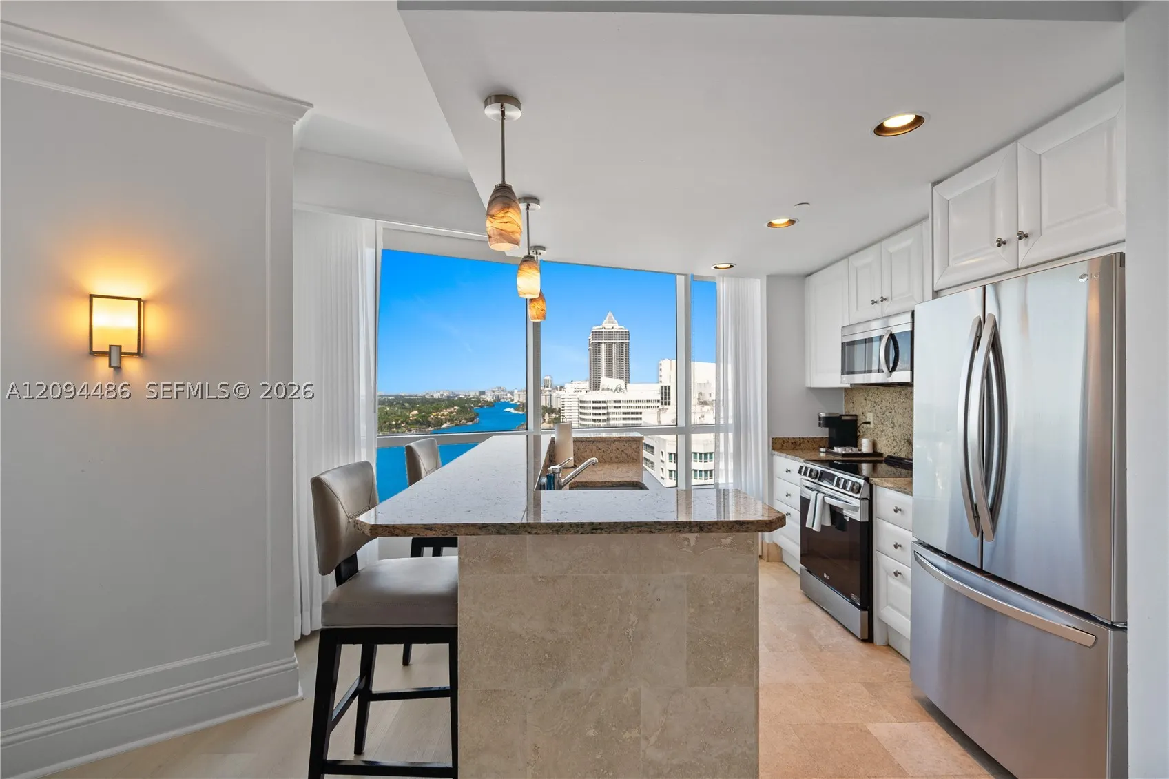 4401 Collins Ave #1815