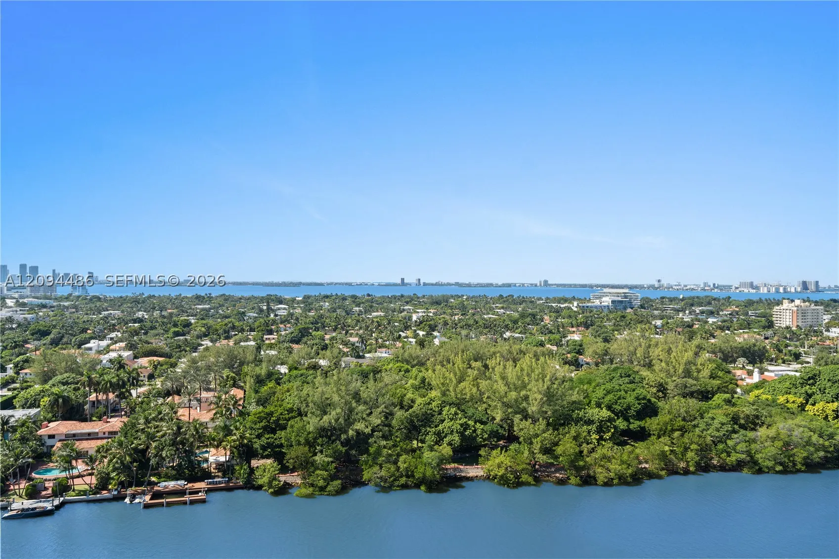 4401 Collins Ave #1815