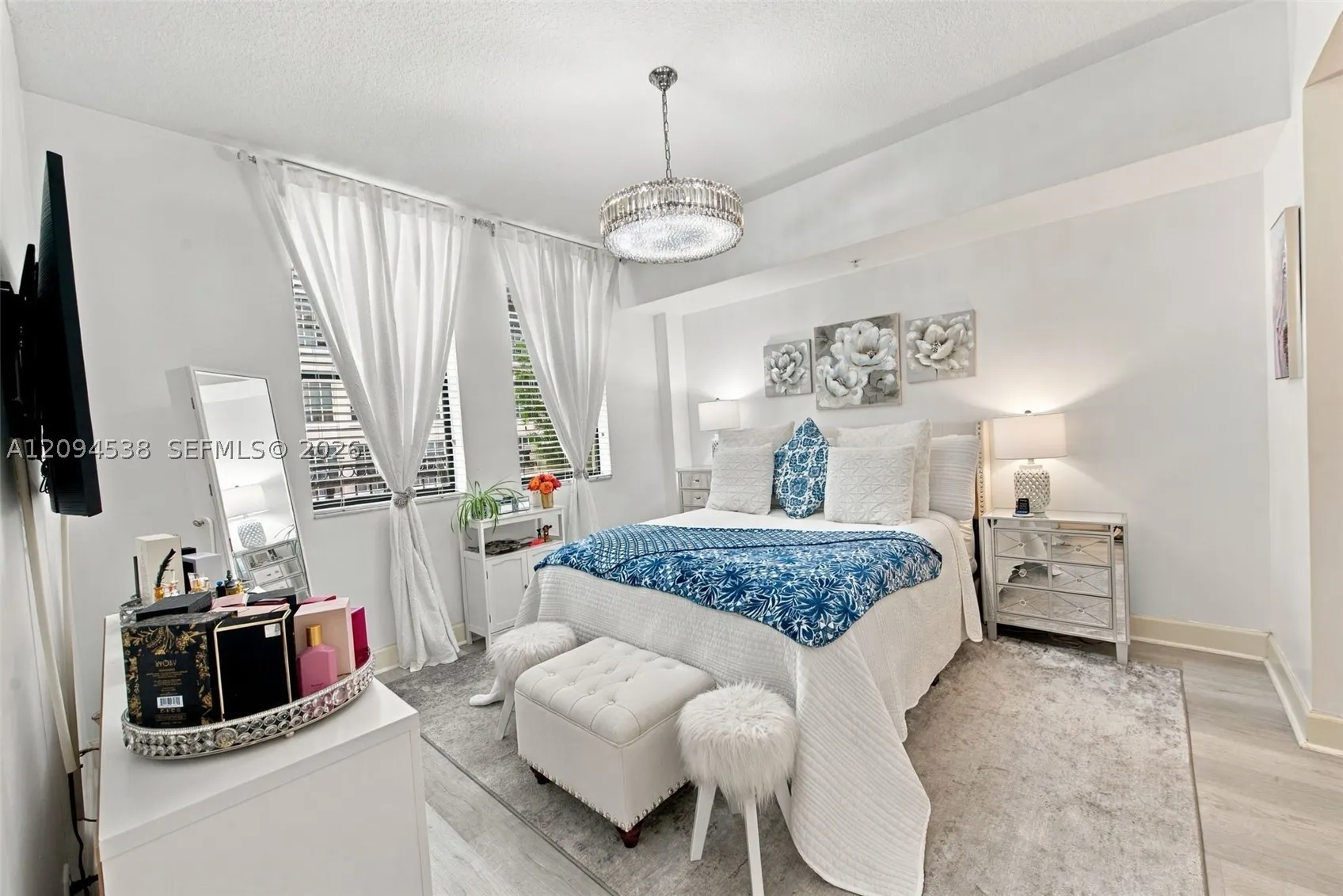 55 Merrick Way #520