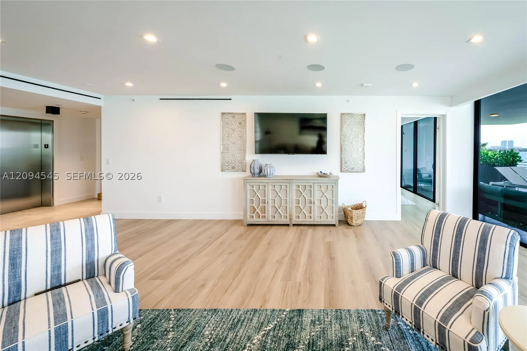 1930 Bay Dr #2