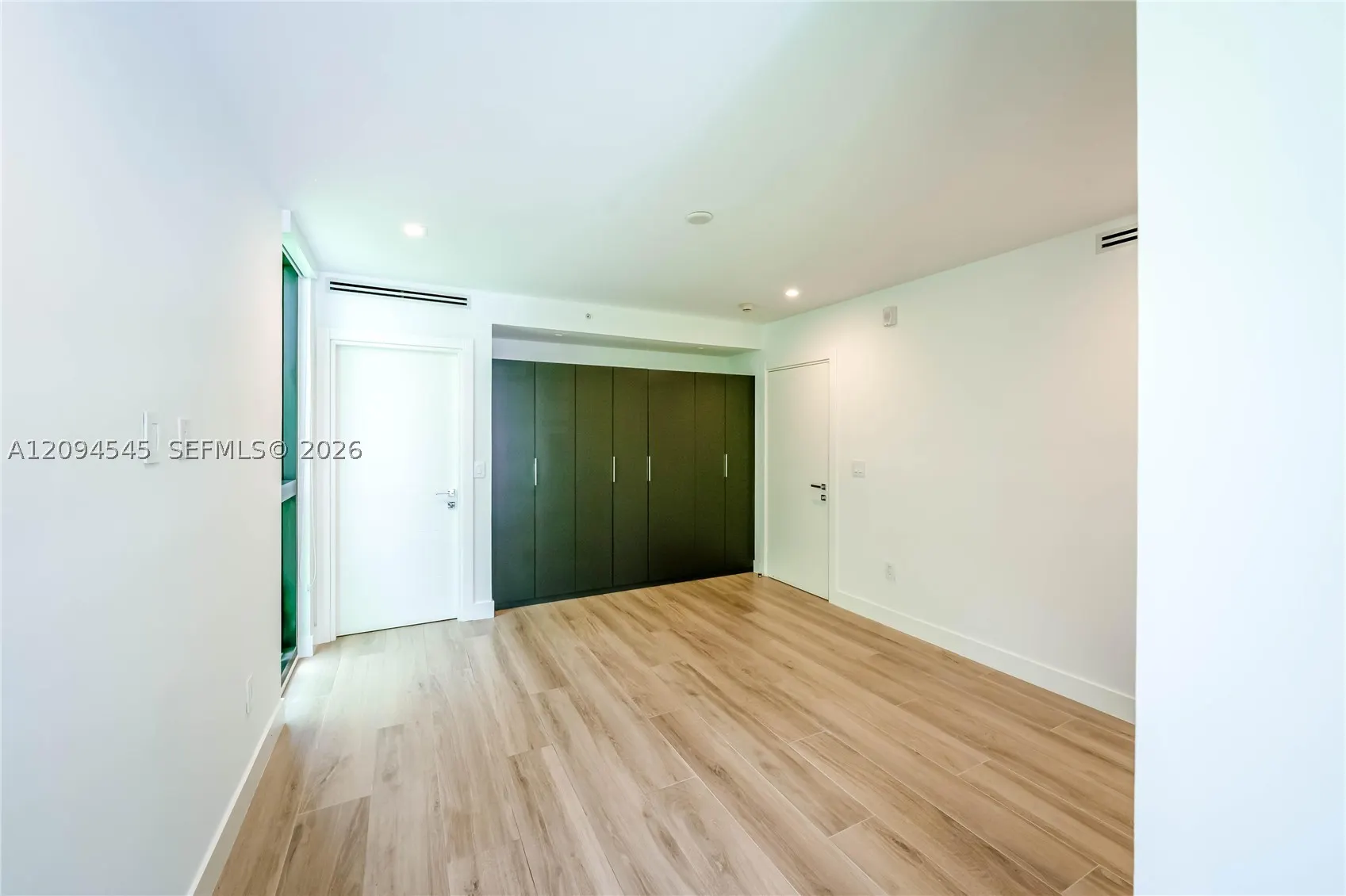 1930 Bay Dr #2