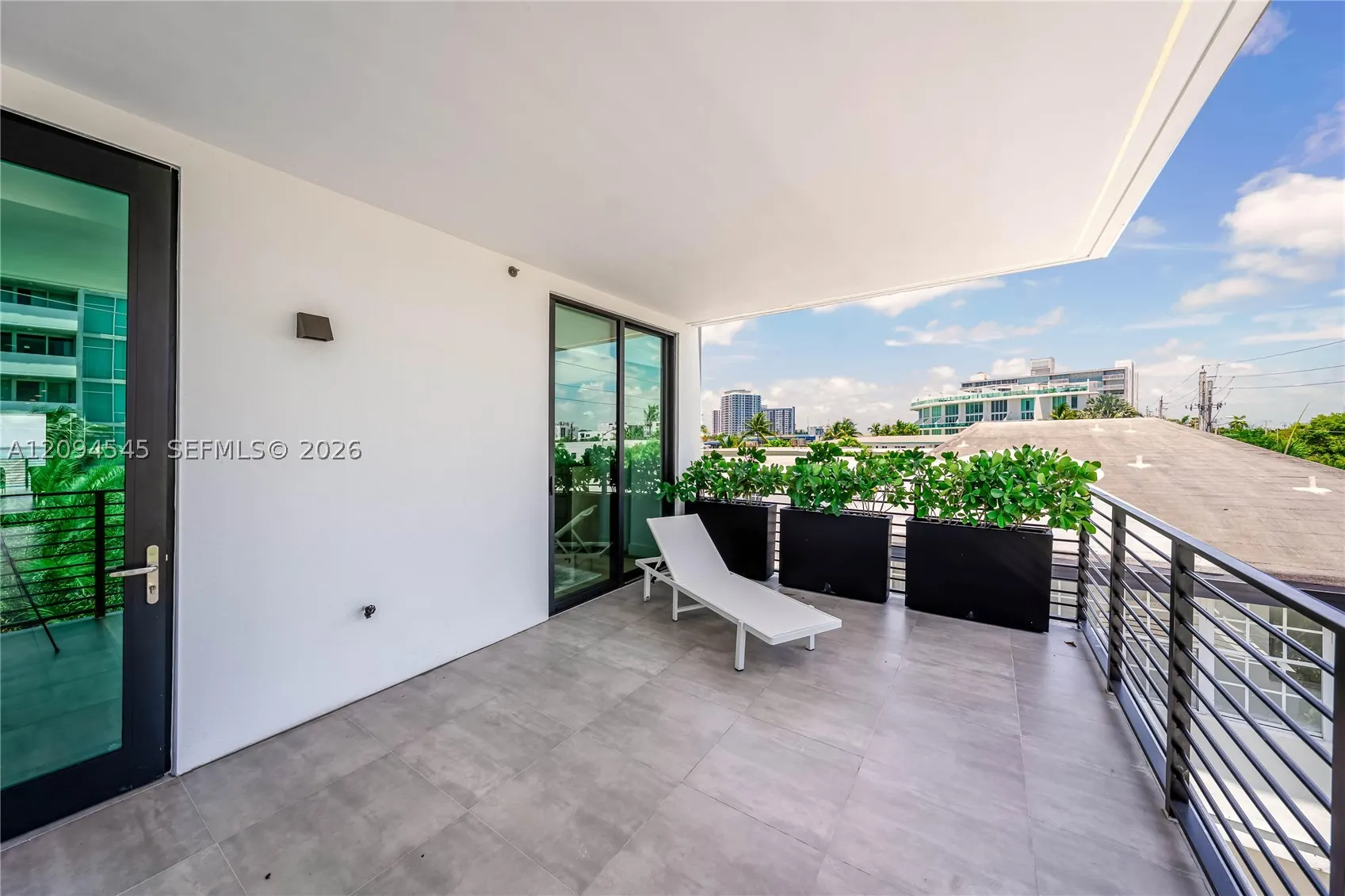 1930 Bay Dr #2
