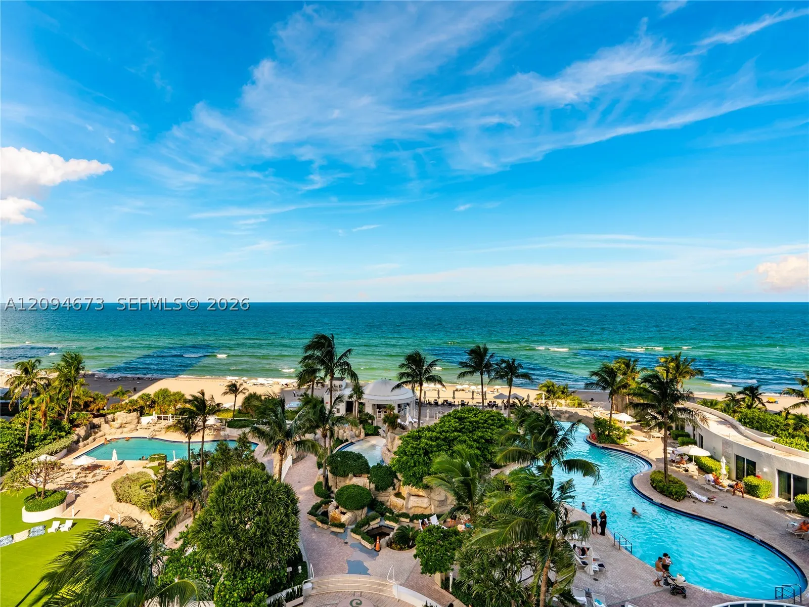 18001 Collins Ave #606