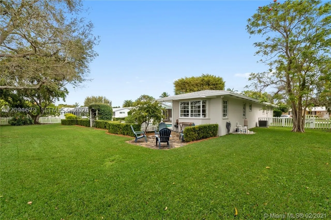 16220 SW 88th Ave Rd