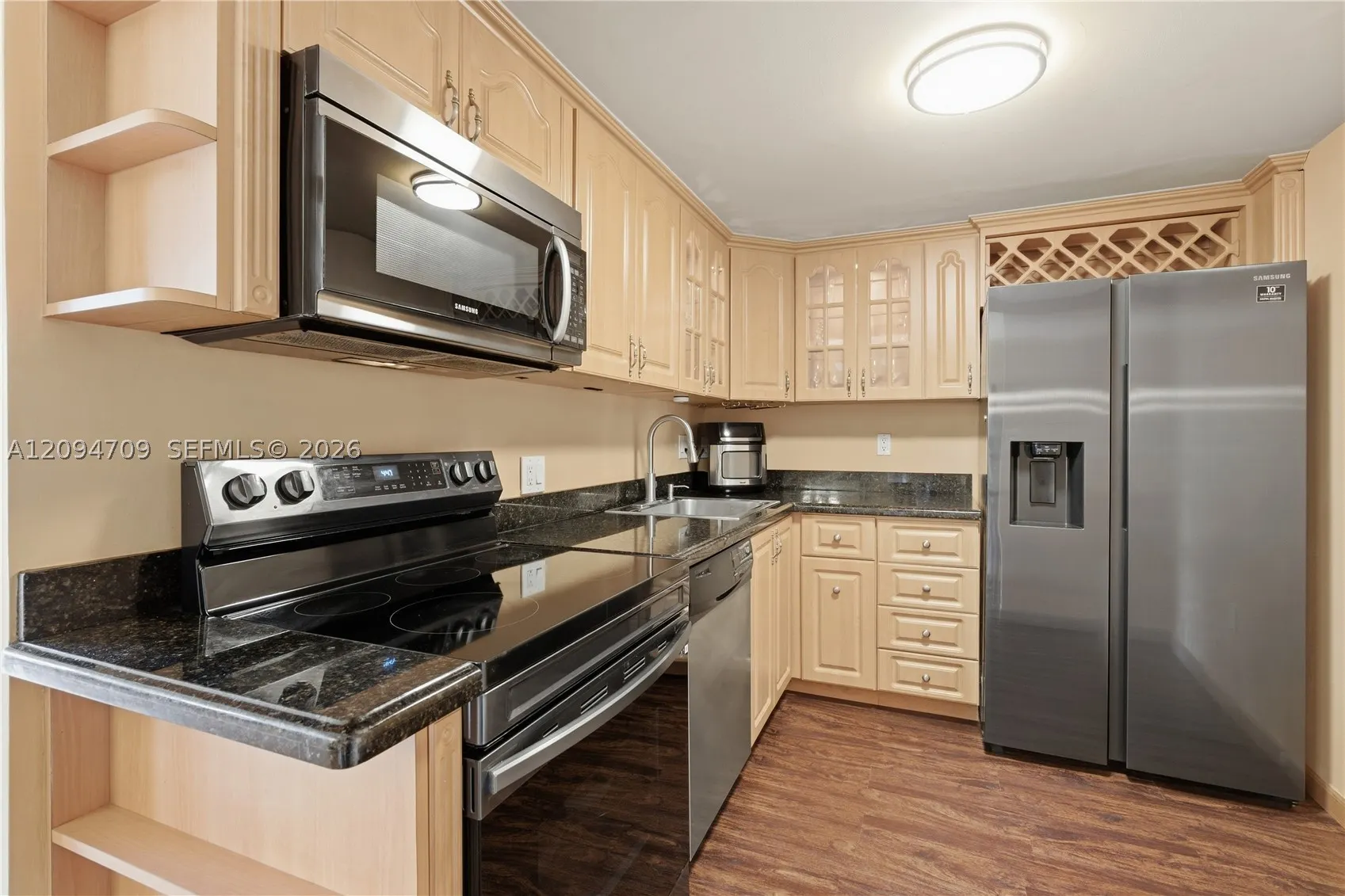 3675 N Country Club Dr #204