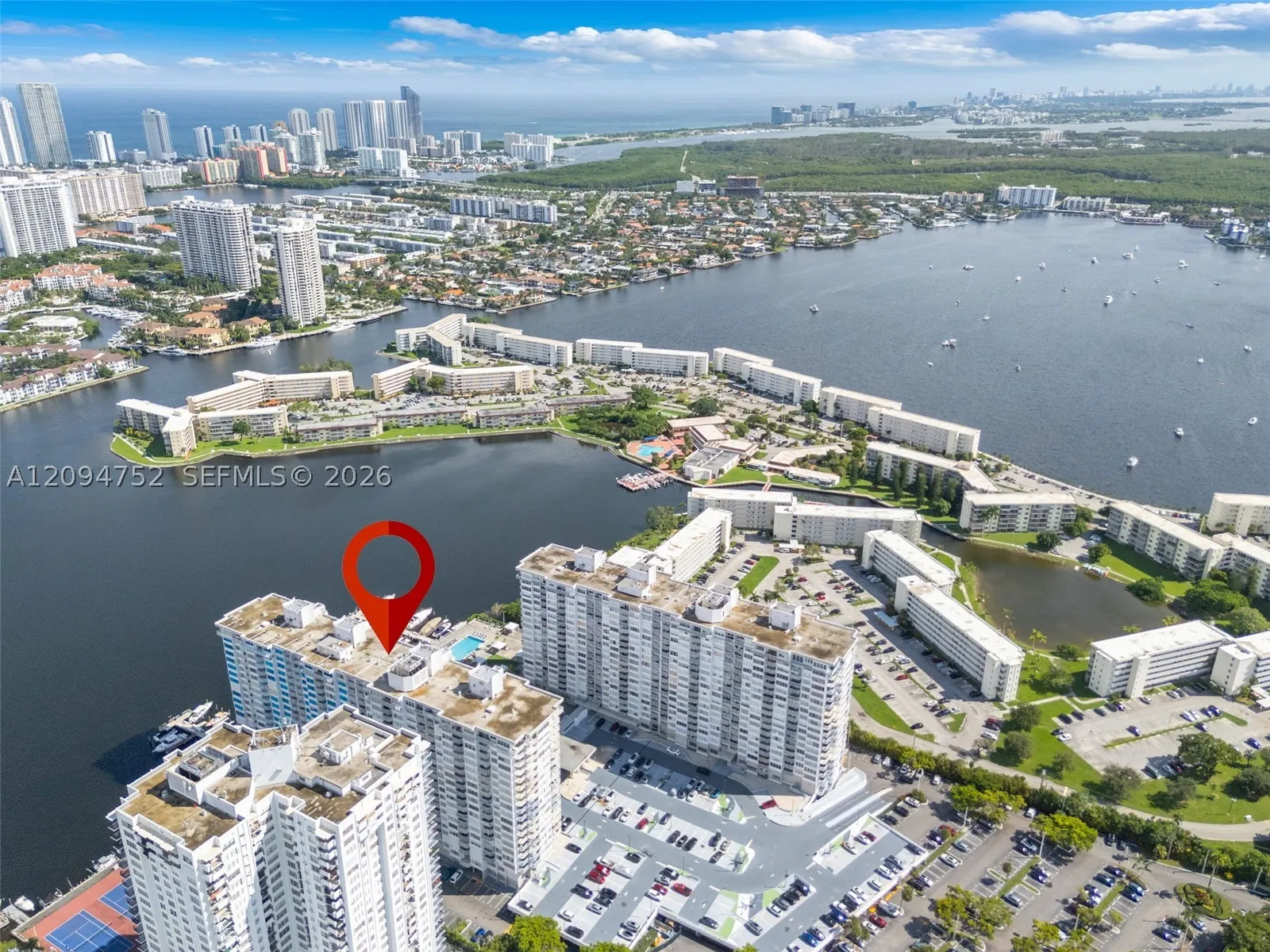 18071 Biscayne Blvd #303