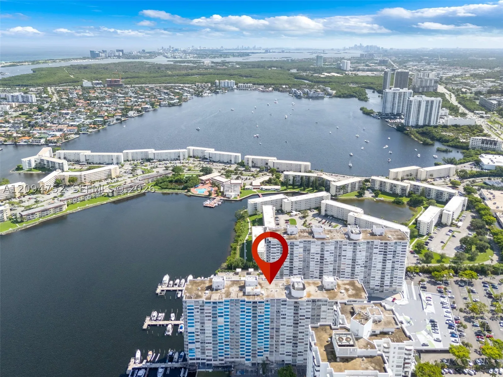 18071 Biscayne Blvd #303