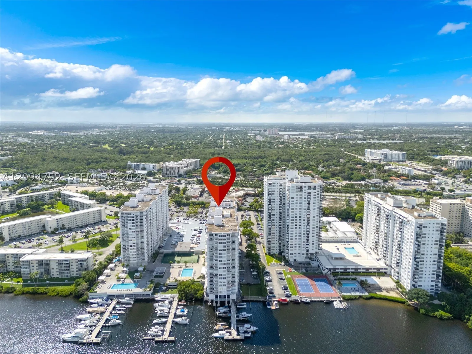 18071 Biscayne Blvd #303