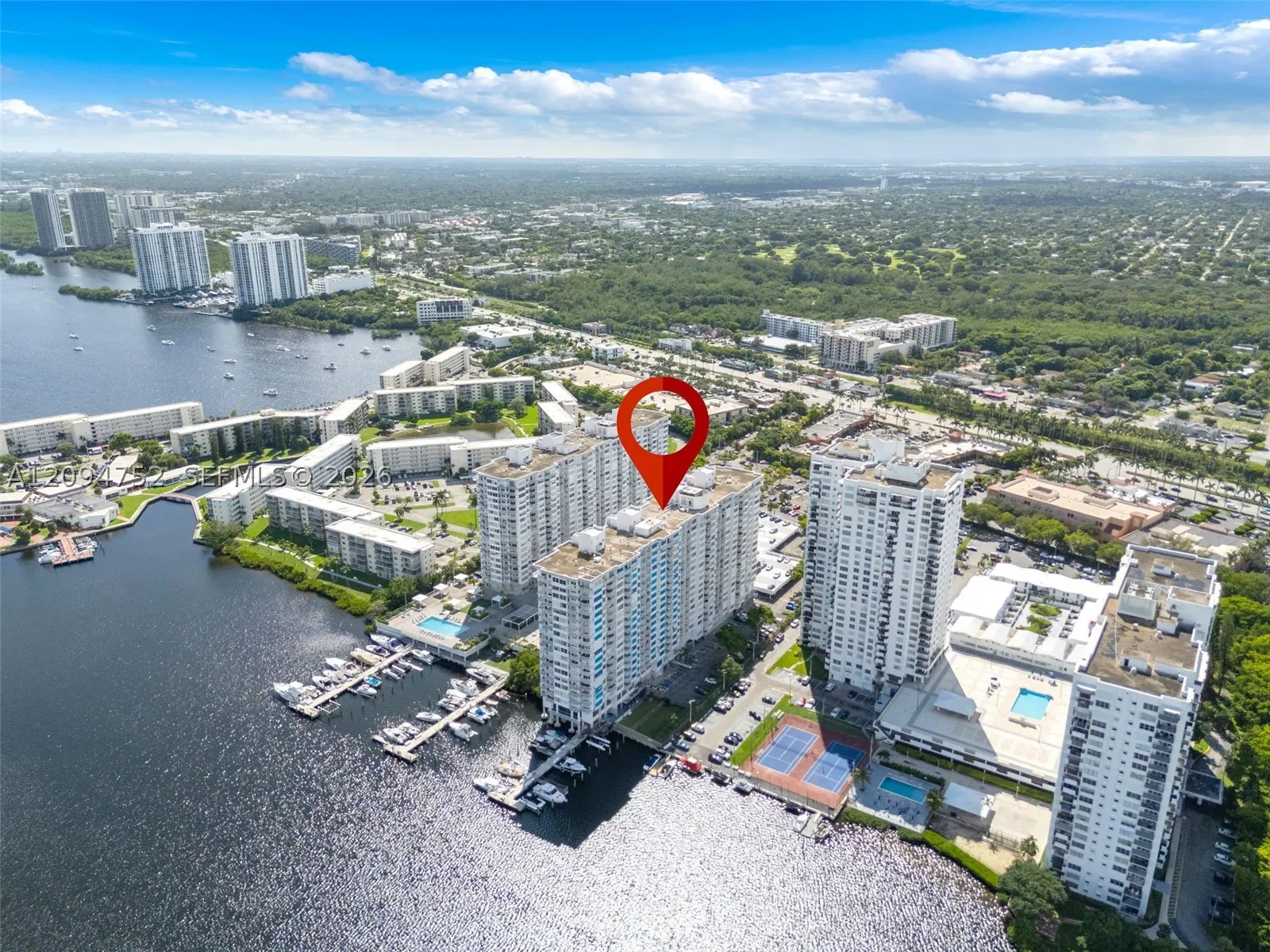 18071 Biscayne Blvd #303