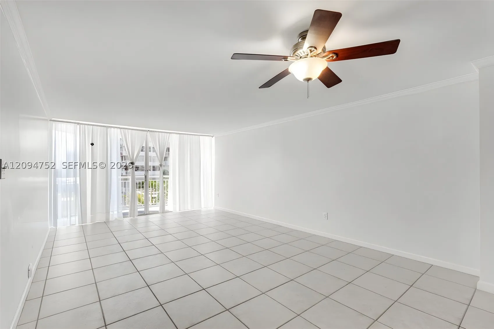 18071 Biscayne Blvd #303