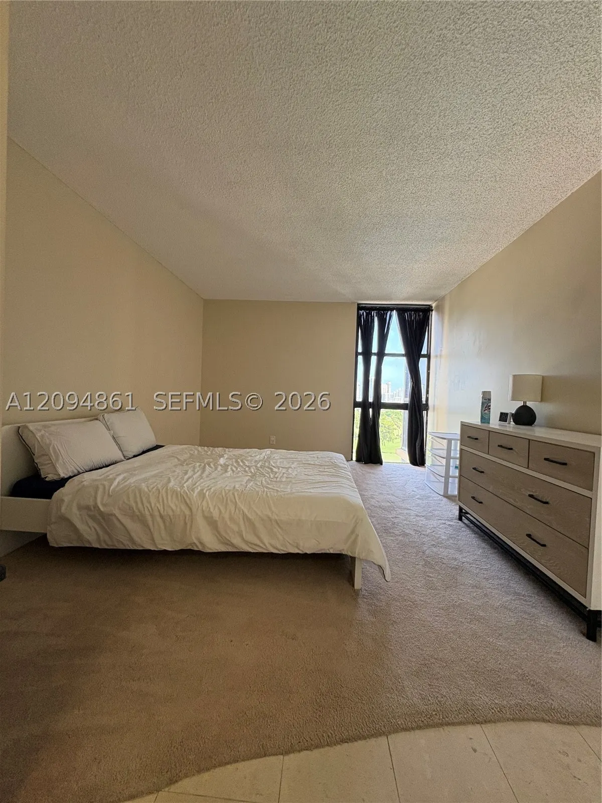 20301 W Country Club Dr #1025