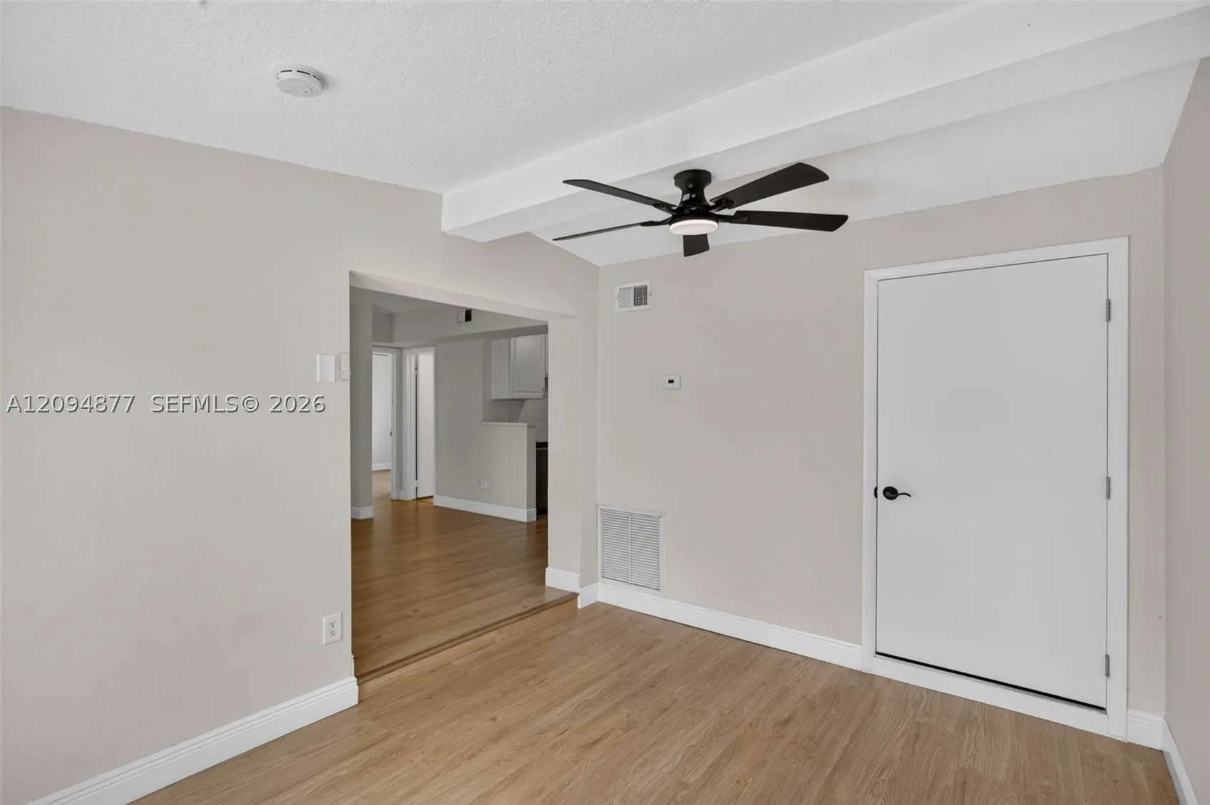 5197 NE 14th Ave