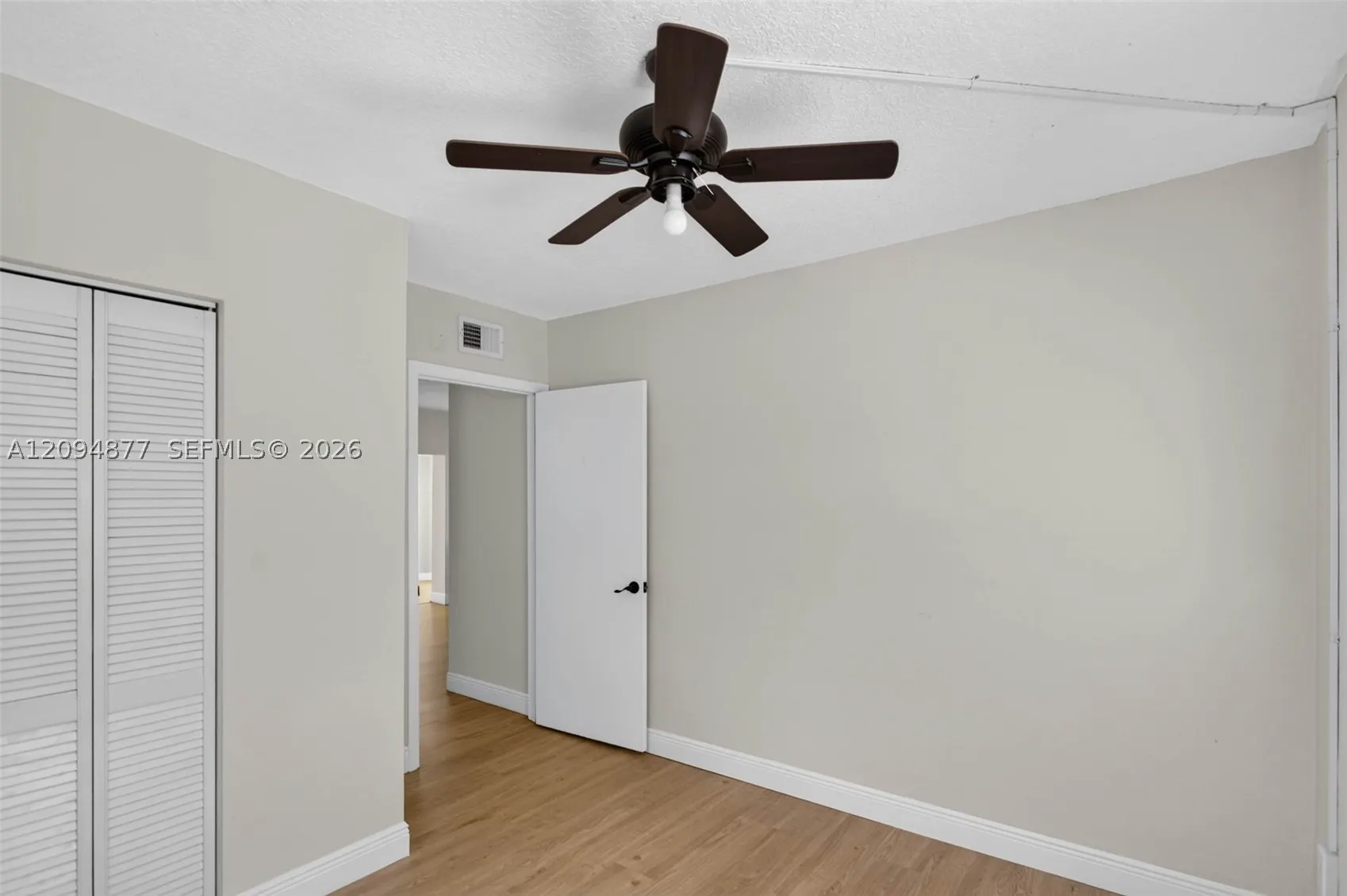 5197 NE 14th Ave