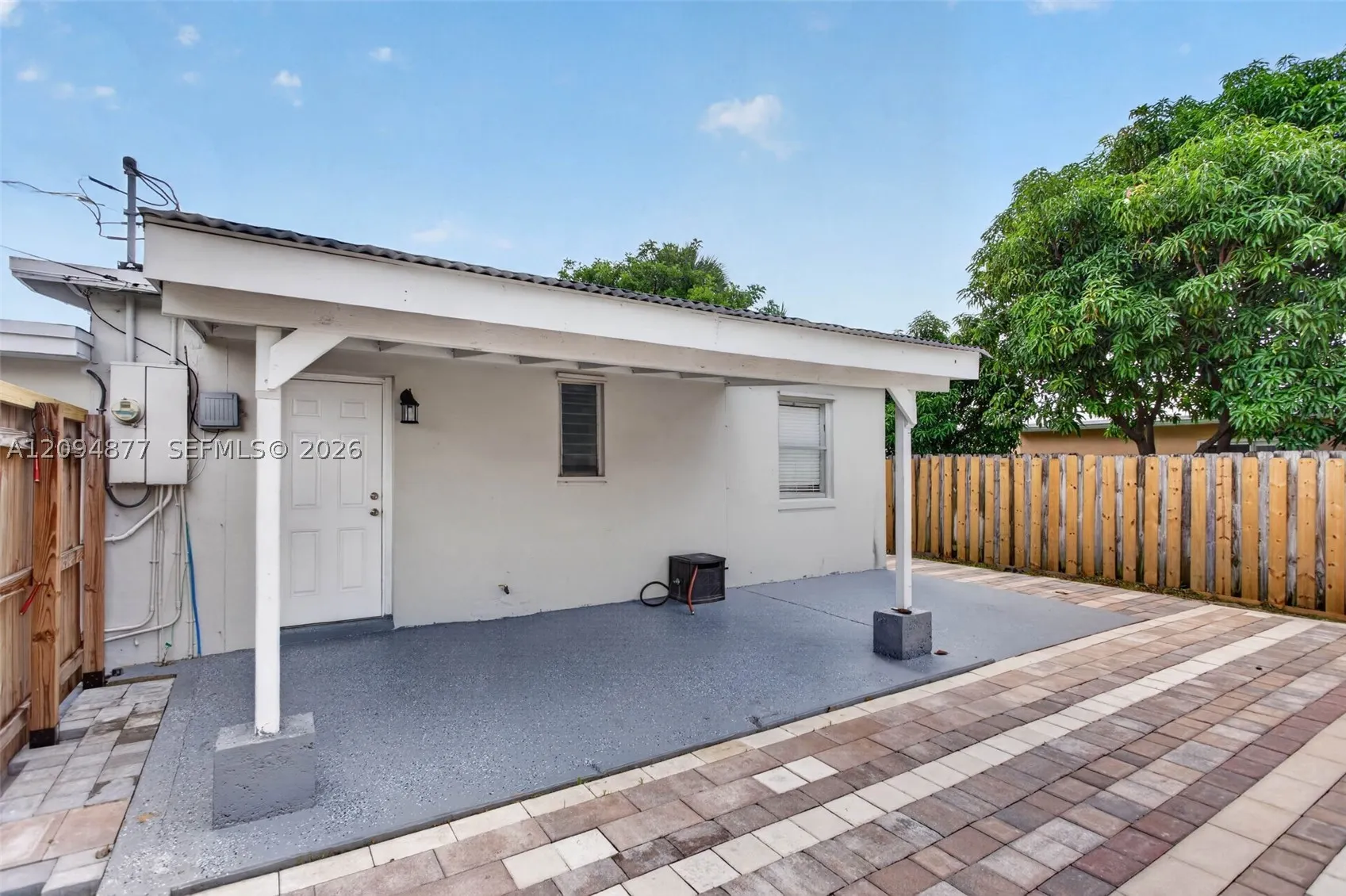 5197 NE 14th Ave