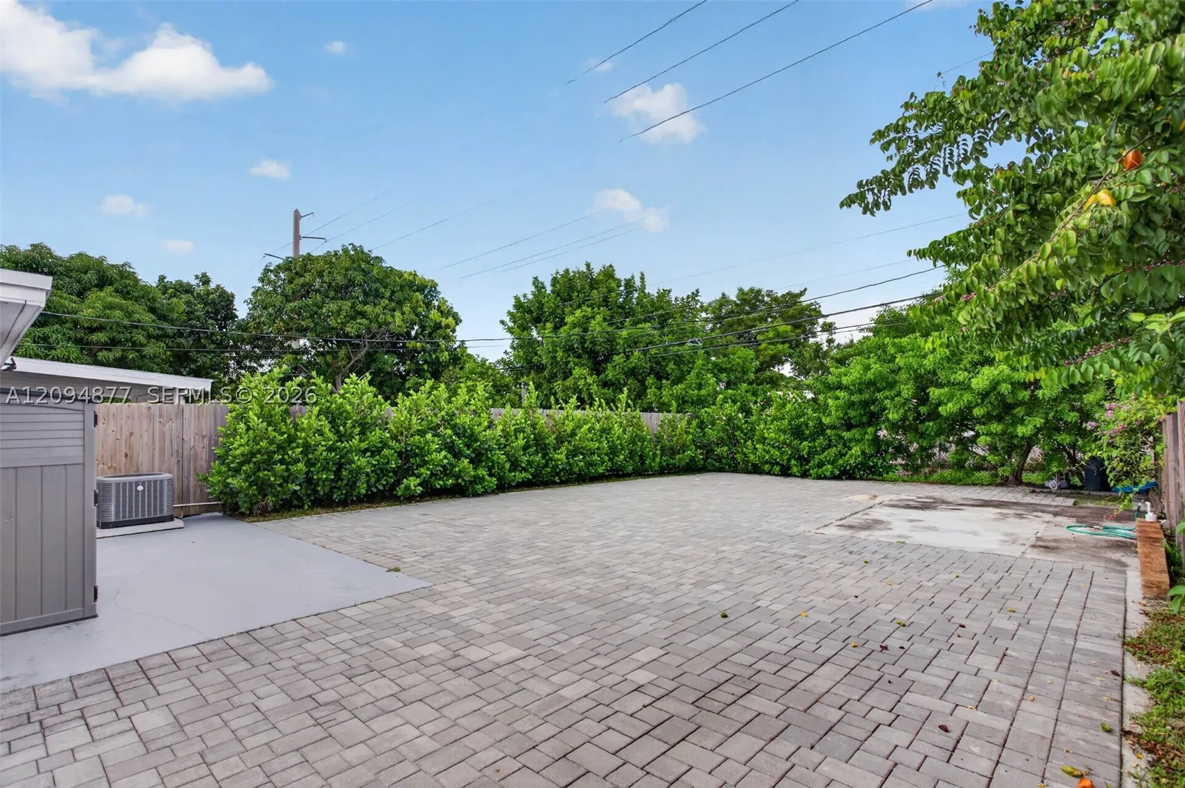 5197 NE 14th Ave