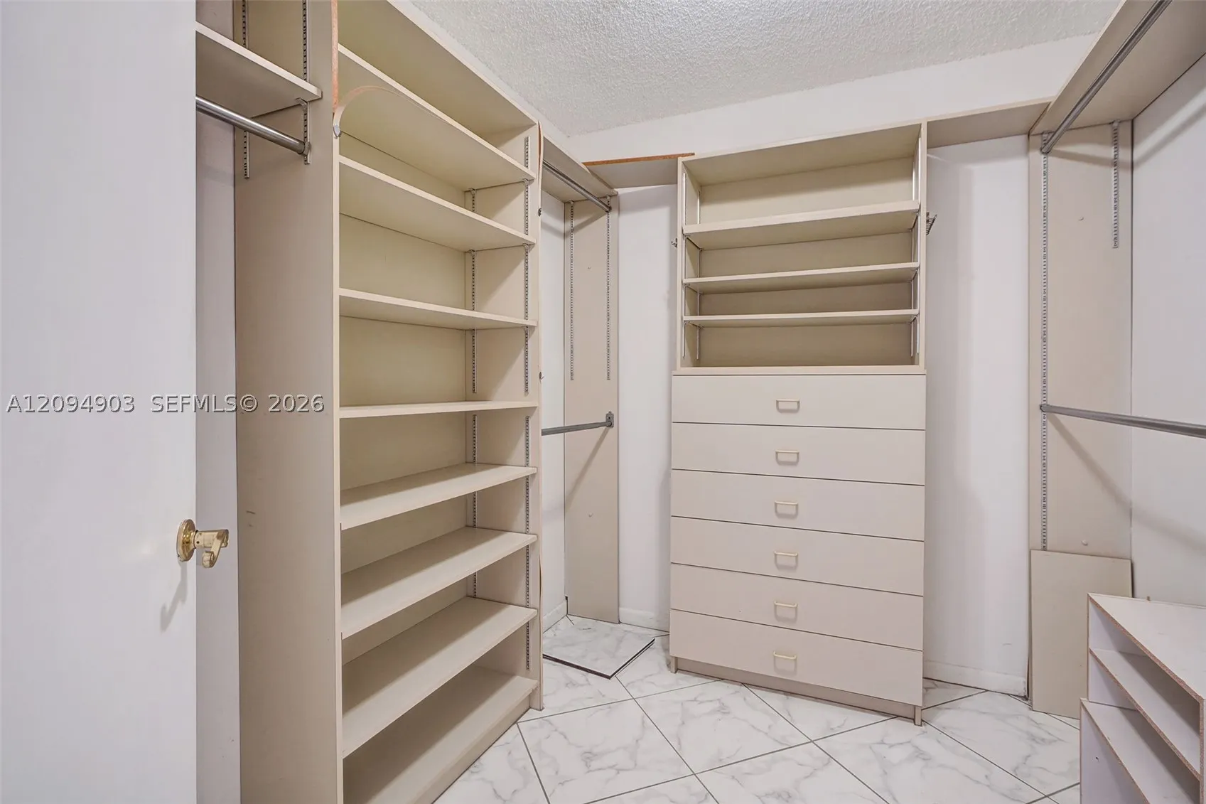1920 S Ocean Dr #16B
