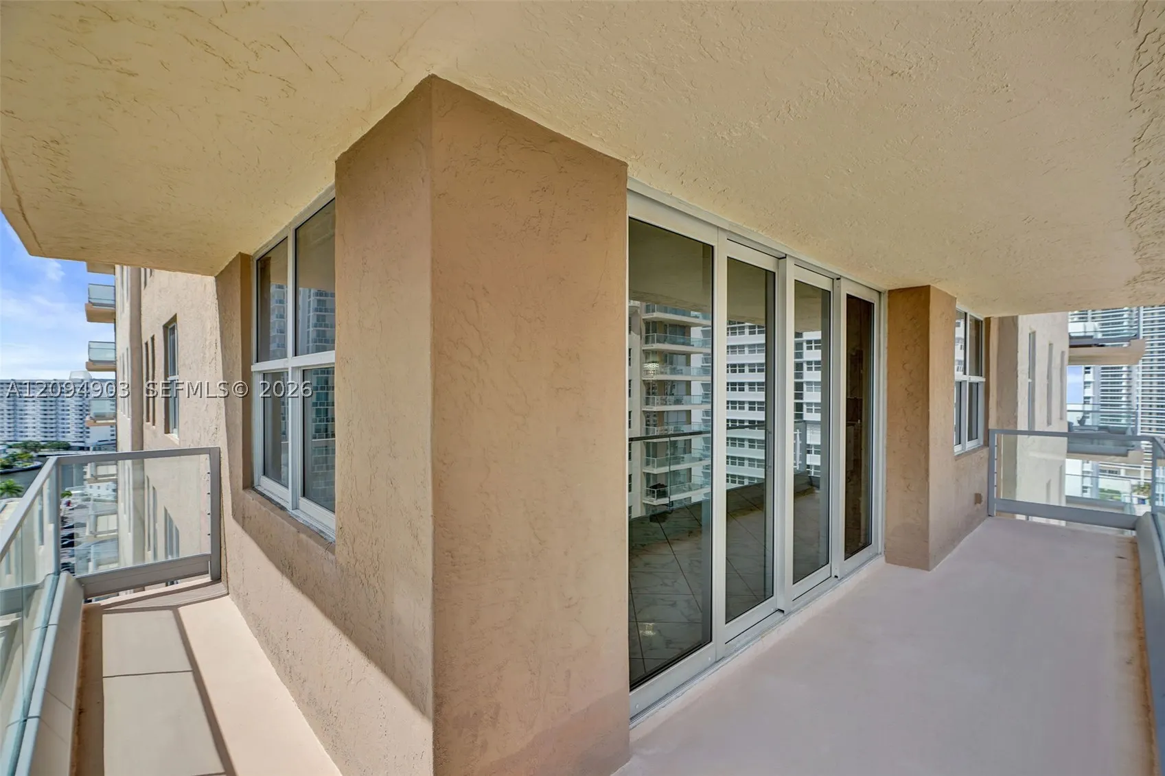 1920 S Ocean Dr #16B