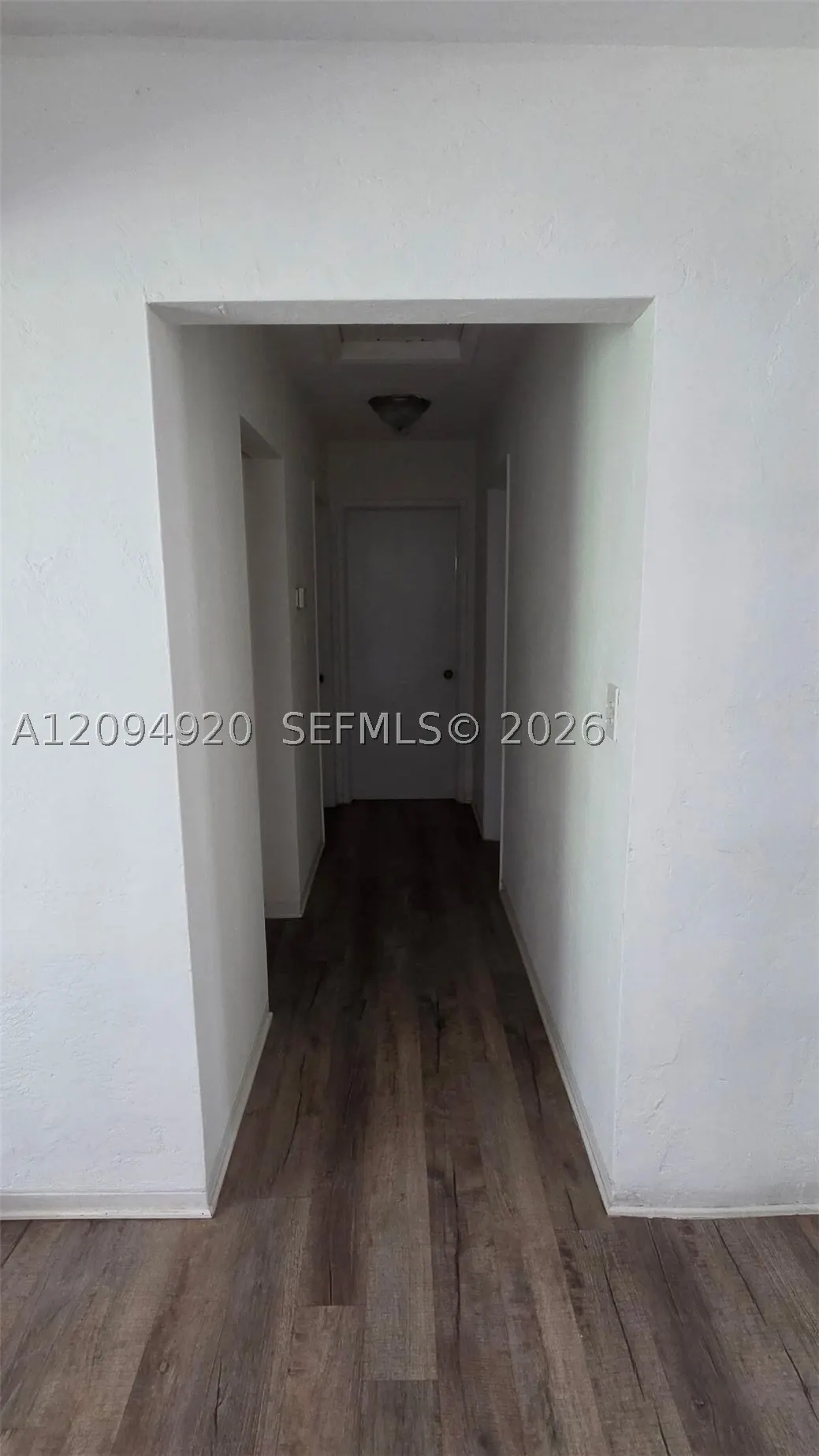 24 SW 12th Street