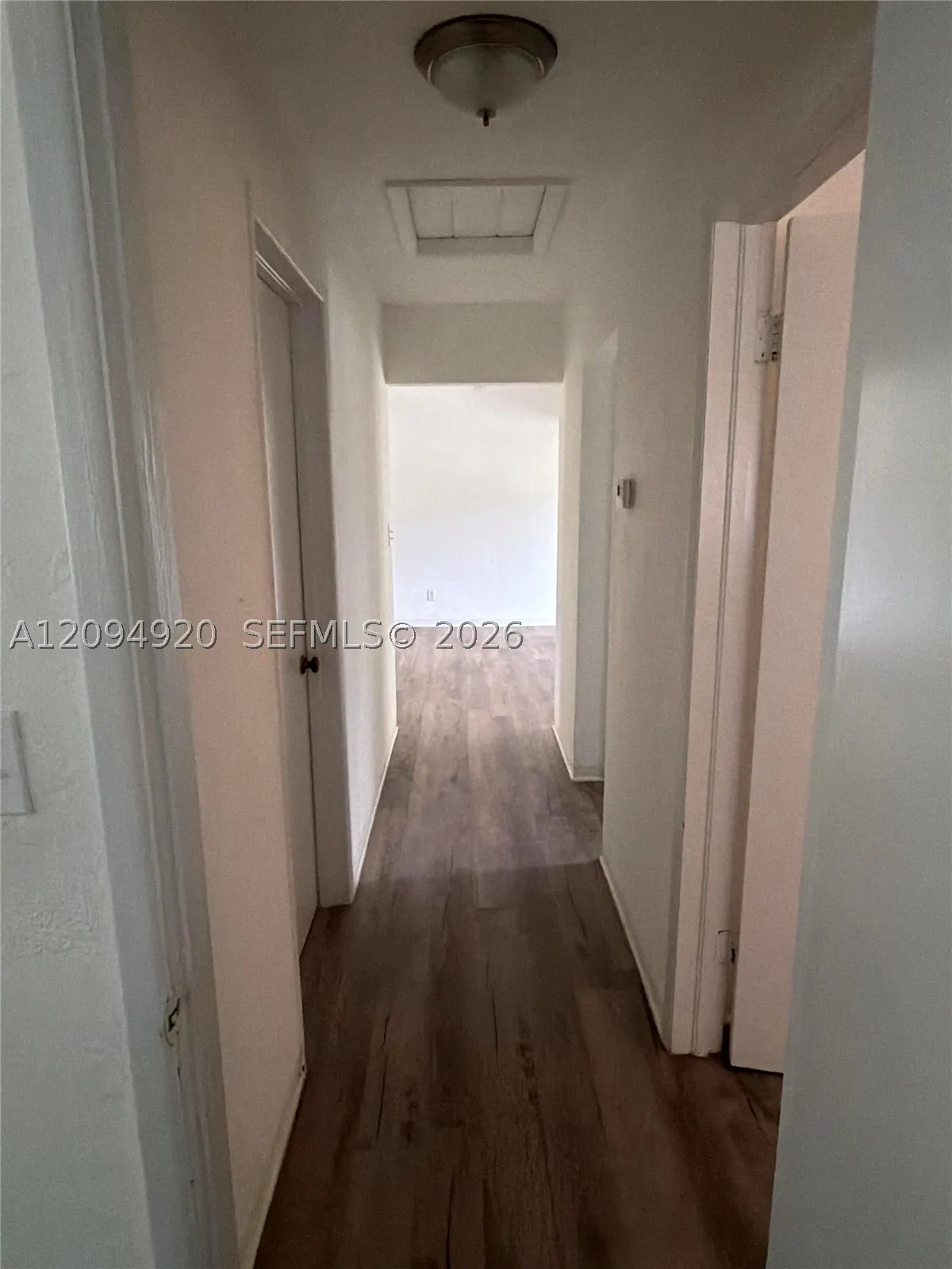 24 SW 12th Street