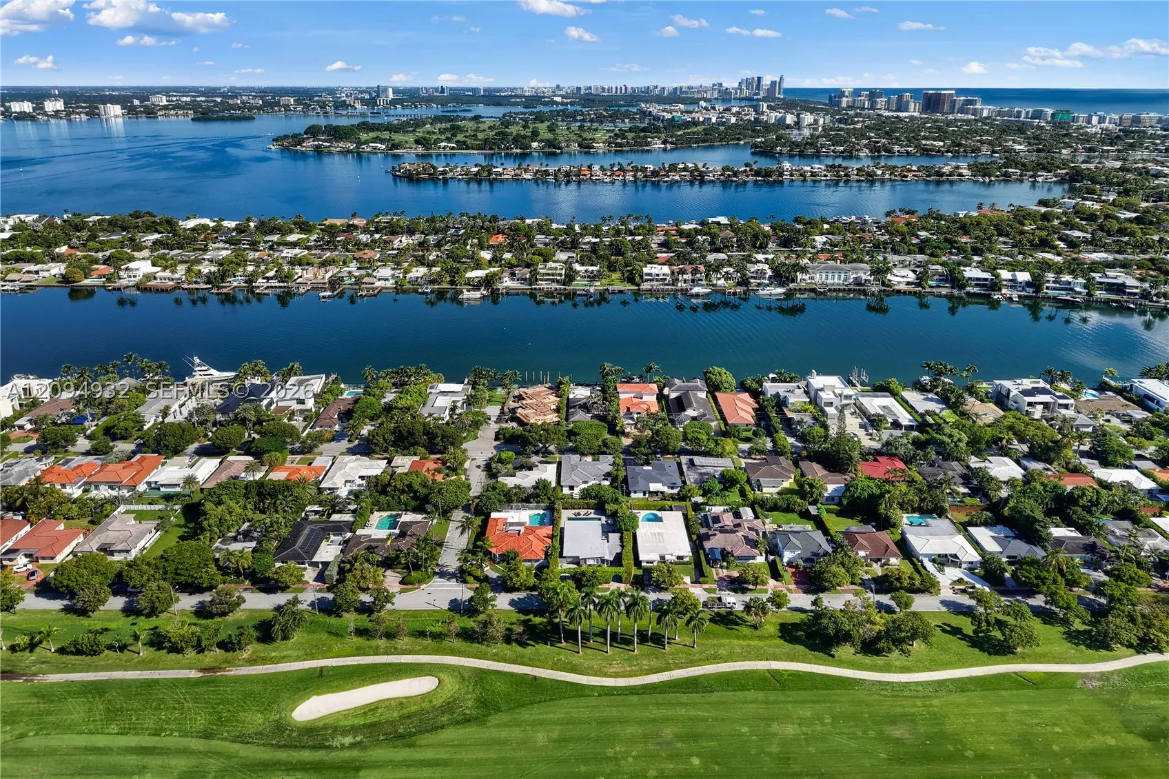 435 N Shore Dr