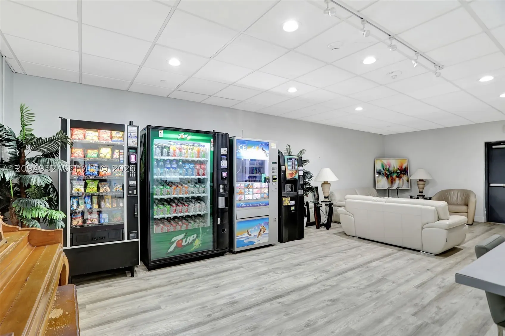 405 N Ocean Blvd #615