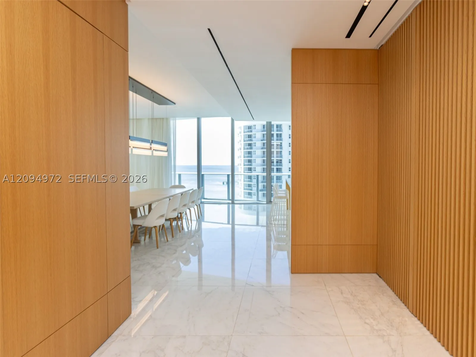 17475 Collins Ave #1602