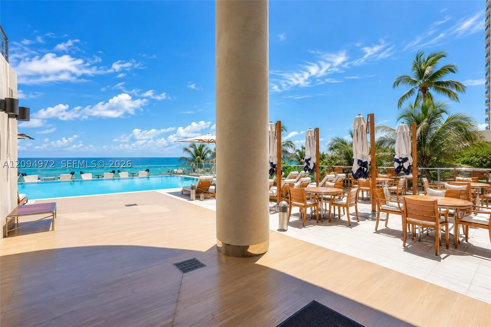 17475 Collins Ave #1602
