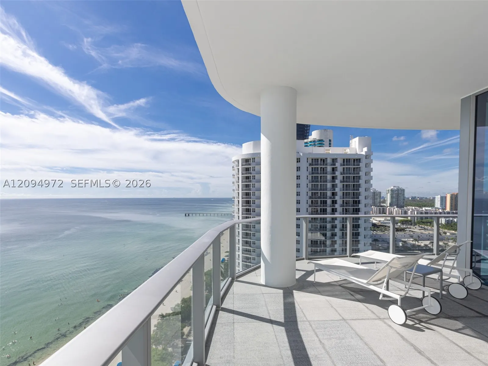17475 Collins Ave #1602