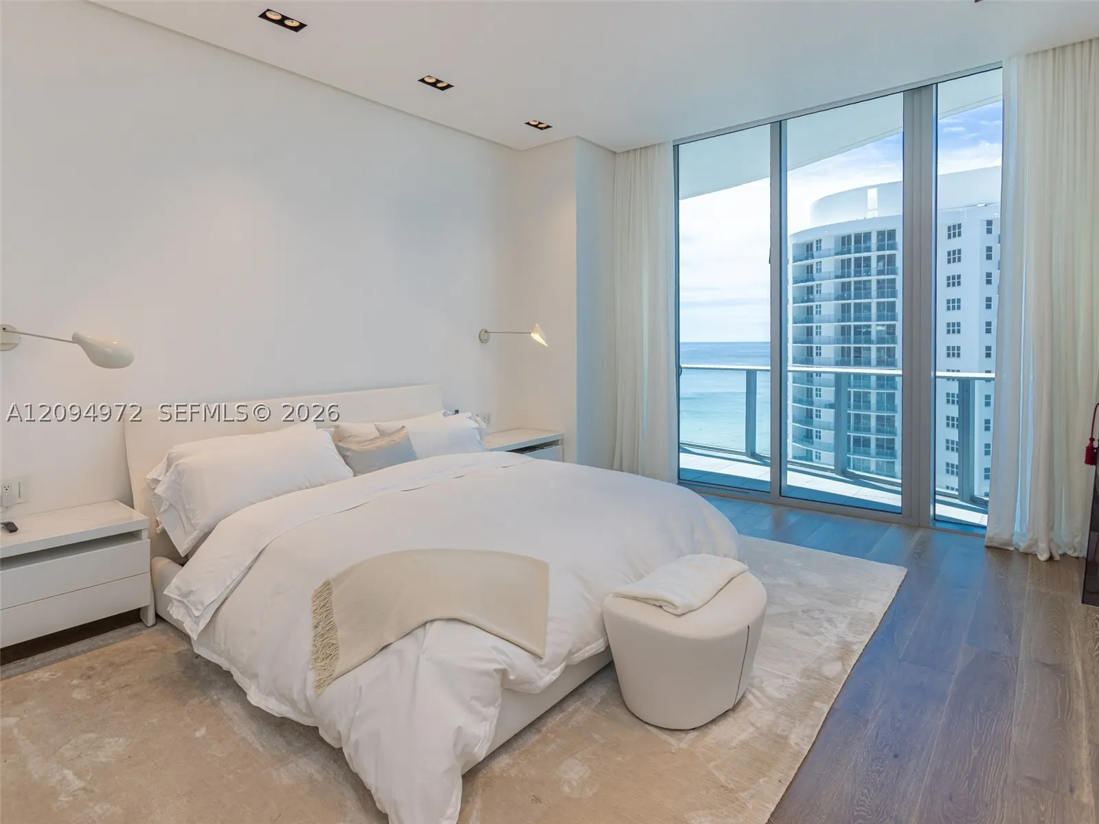 17475 Collins Ave #1602