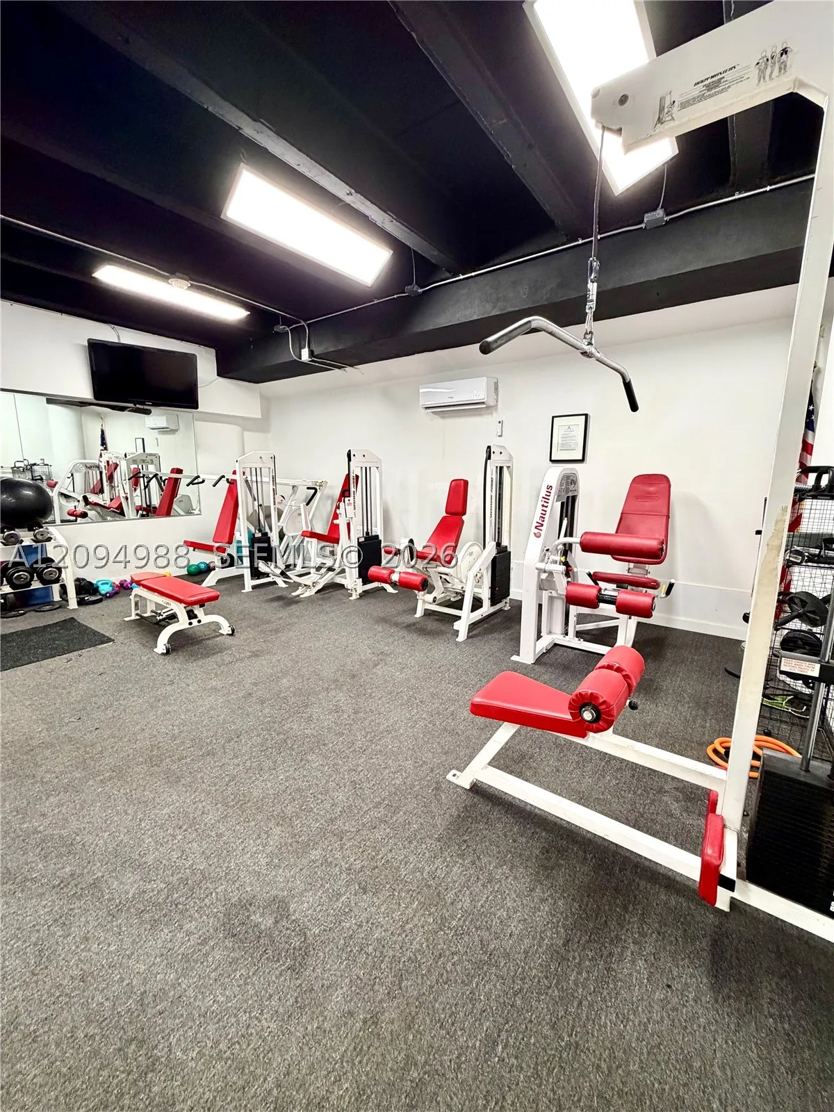 700 Biltmore Way #415