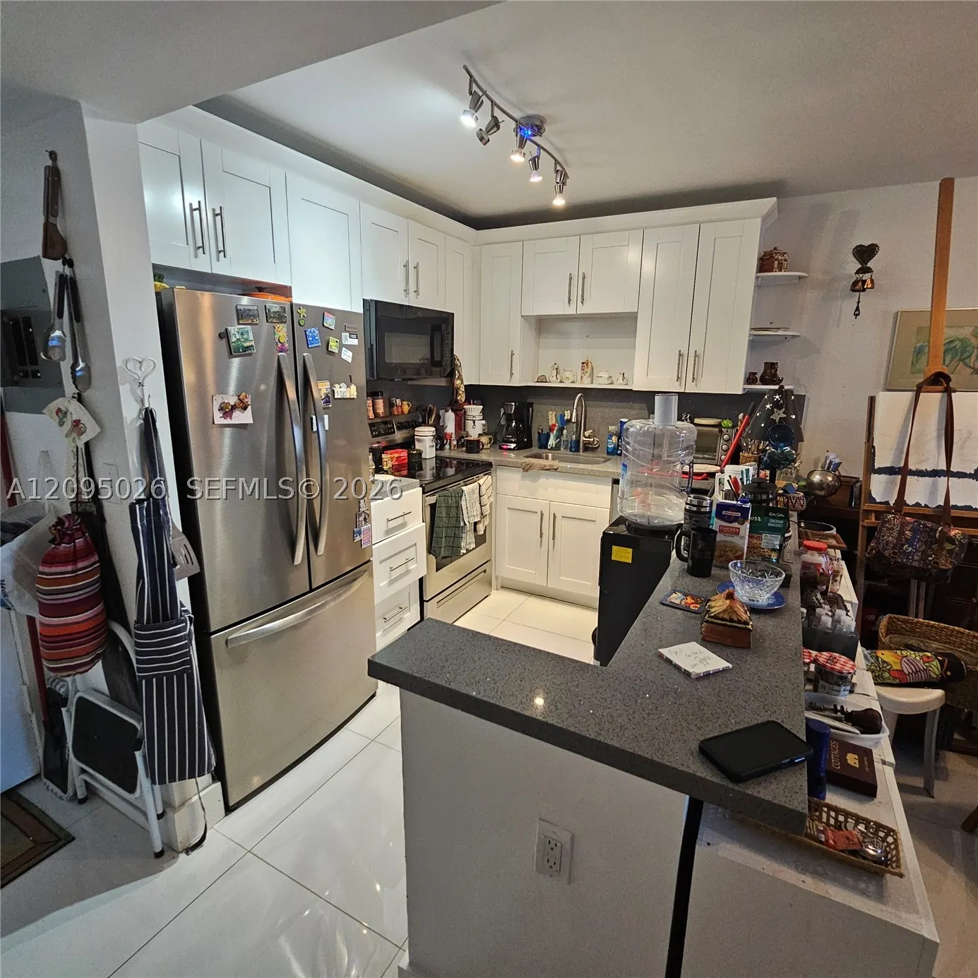 101 E Mcnab Rd #204