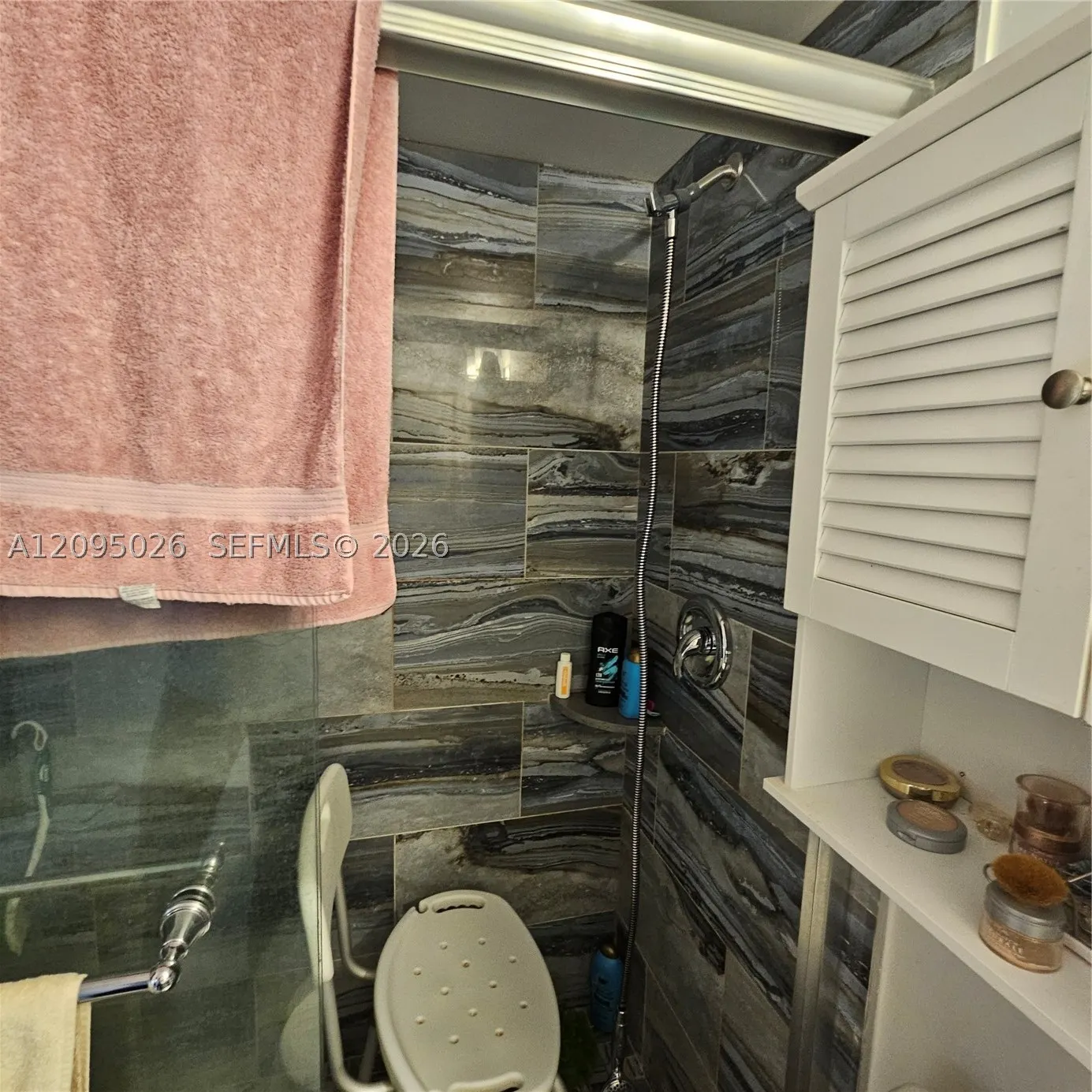 101 E Mcnab Rd #204