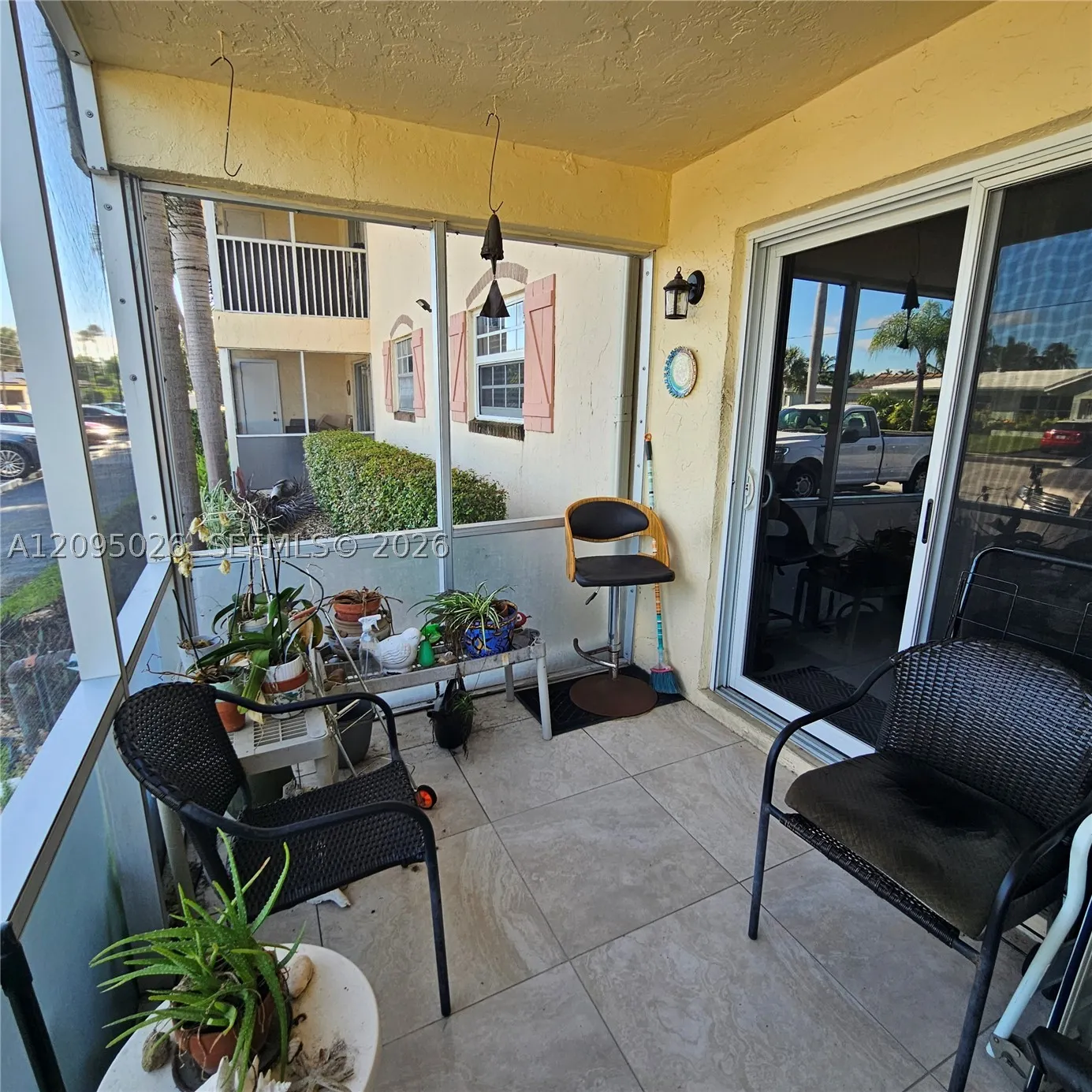 101 E Mcnab Rd #204