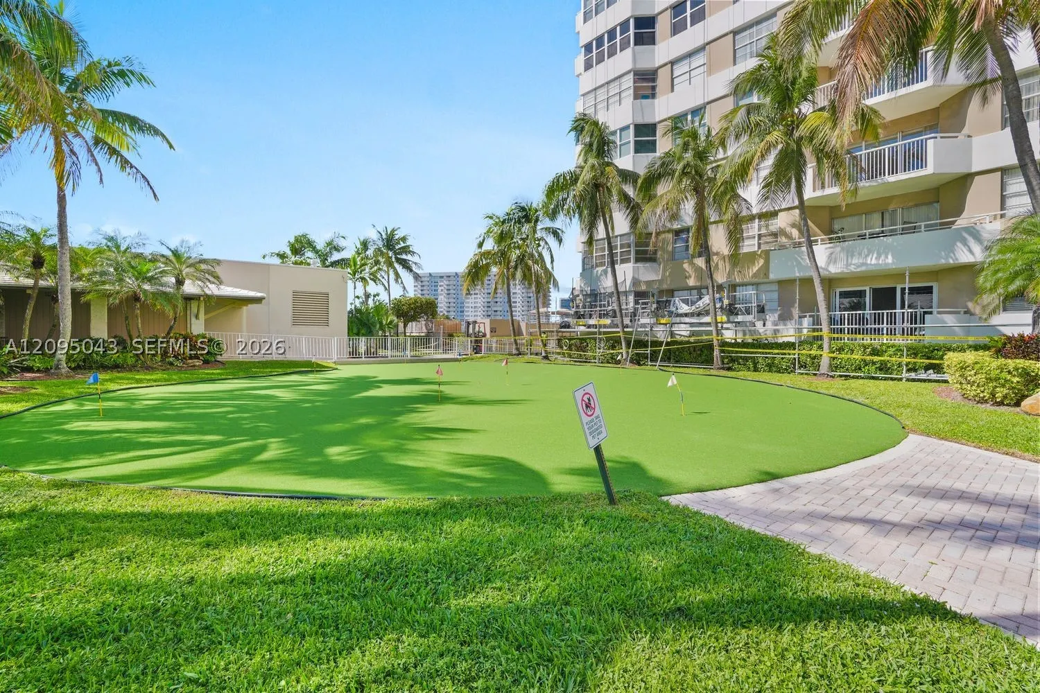 1965 S Ocean Dr #3A