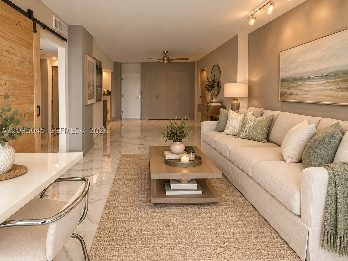 300 Bayview Dr #2014