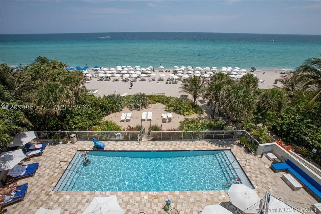 17315 Collins Ave #2406