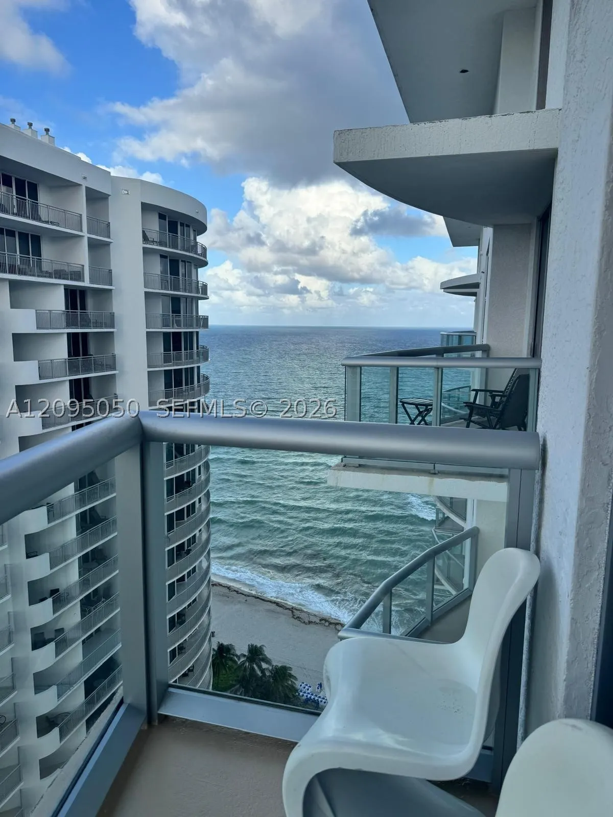 17315 Collins Ave #2406